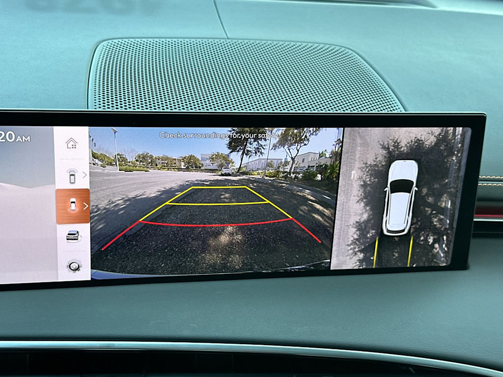 Thumbnail: 2026 Genesis GV70 - 14