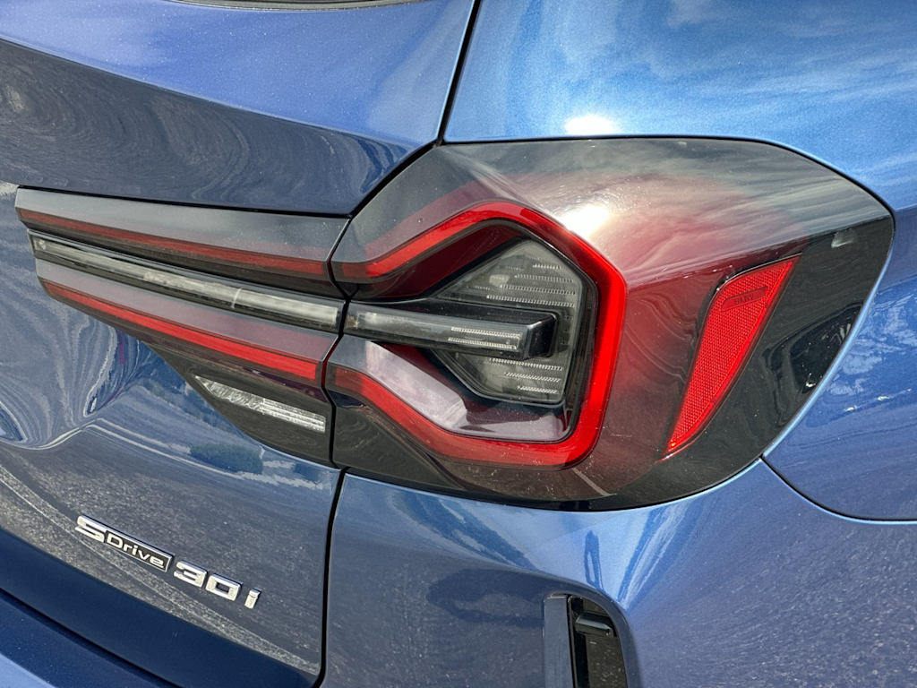 Thumbnail: 2023 BMW X3 - 30