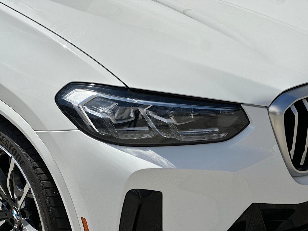 Thumbnail: 2022 BMW X3 - 28