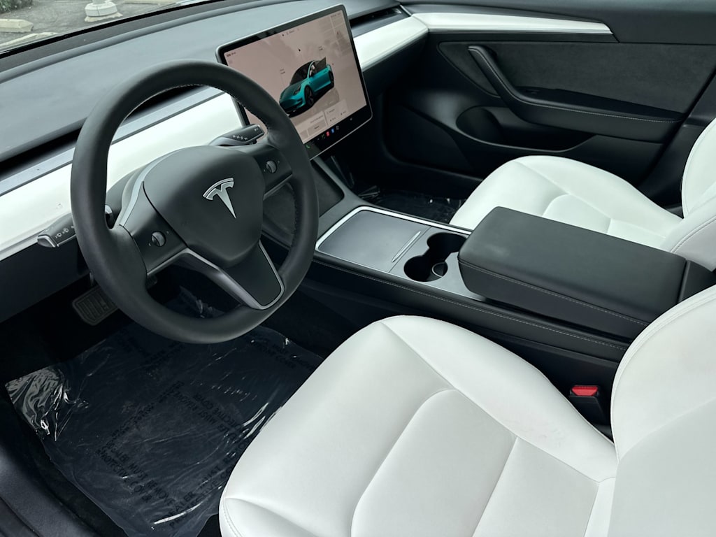 Thumbnail: 2022 Tesla Model 3 - 8