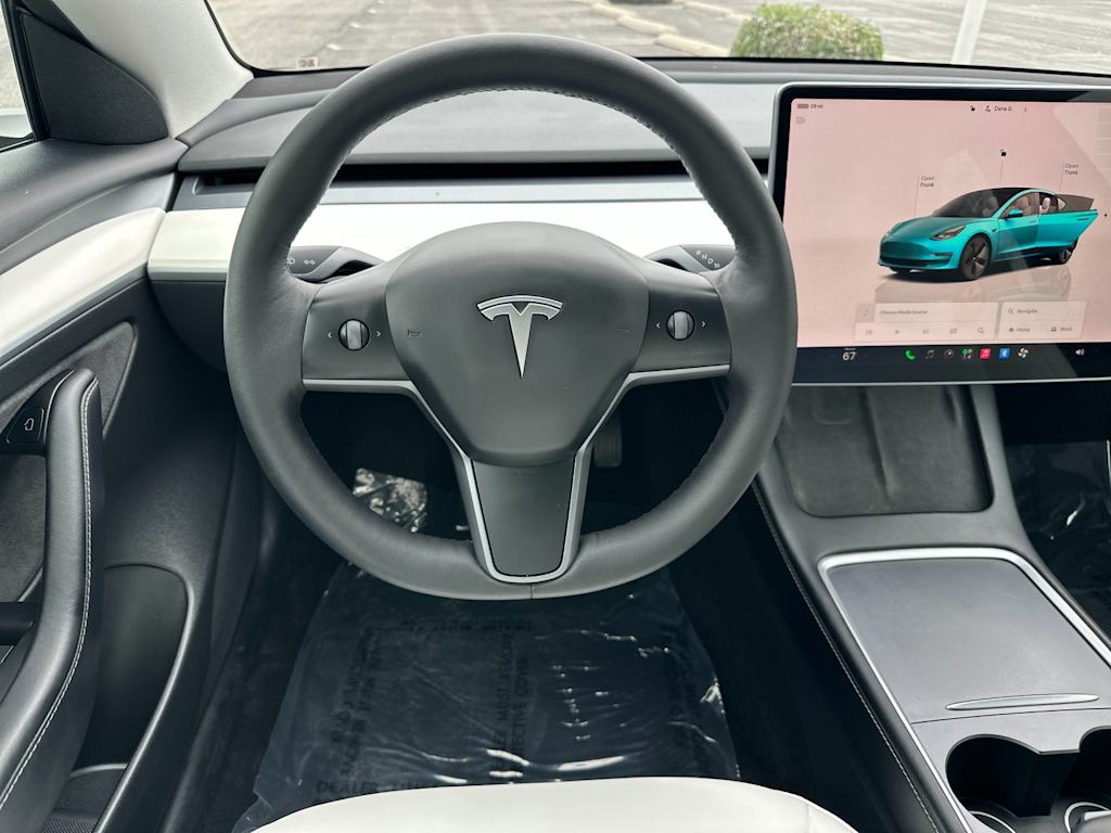 Thumbnail: 2022 Tesla Model 3 - 11