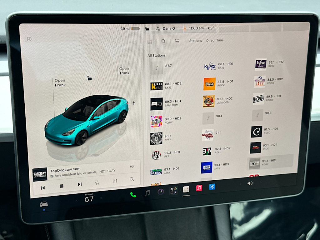 Thumbnail: 2022 Tesla Model 3 - 12