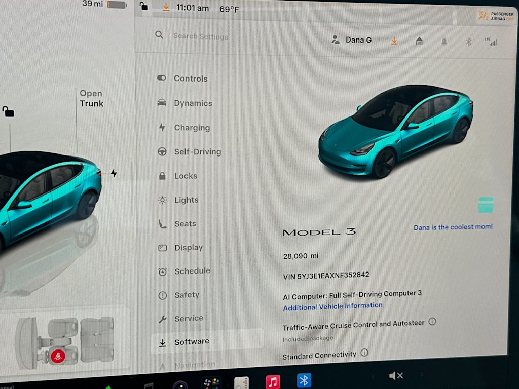 Thumbnail: 2022 Tesla Model 3 - 13