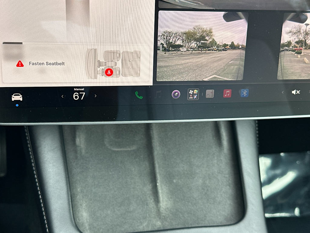 Thumbnail: 2022 Tesla Model 3 - 24