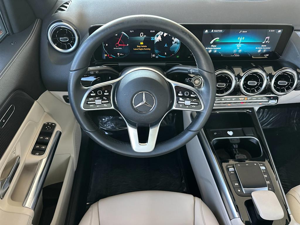 Thumbnail: 2022 Mercedes-Benz GLA - 10