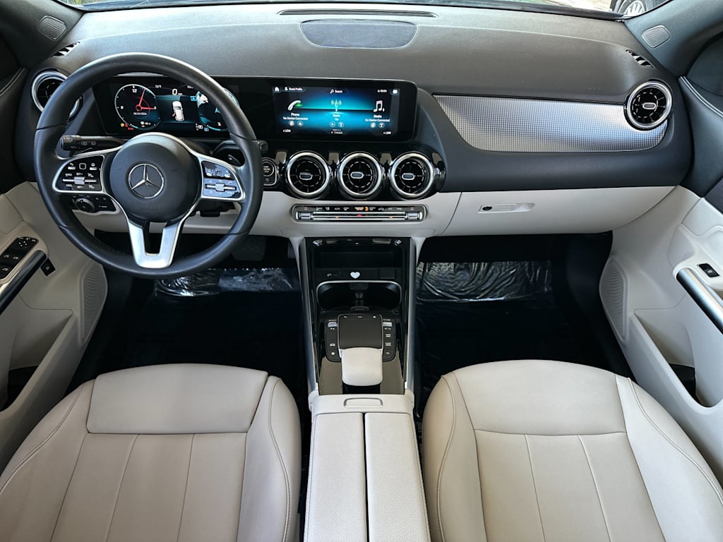 Thumbnail: 2022 Mercedes-Benz GLA - 2