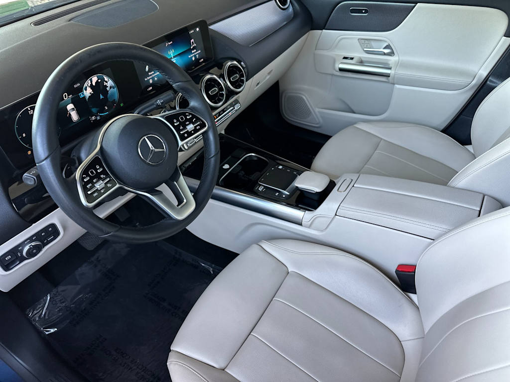 Thumbnail: 2022 Mercedes-Benz GLA - 8