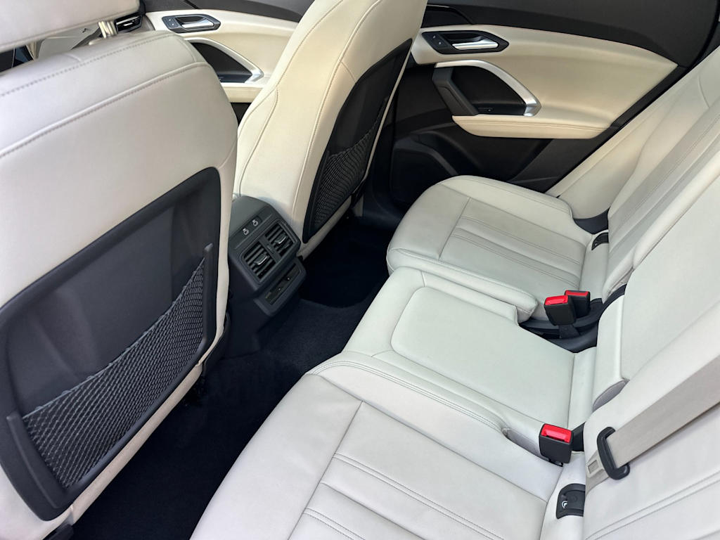 Thumbnail: 2025 Audi Q5 - 10