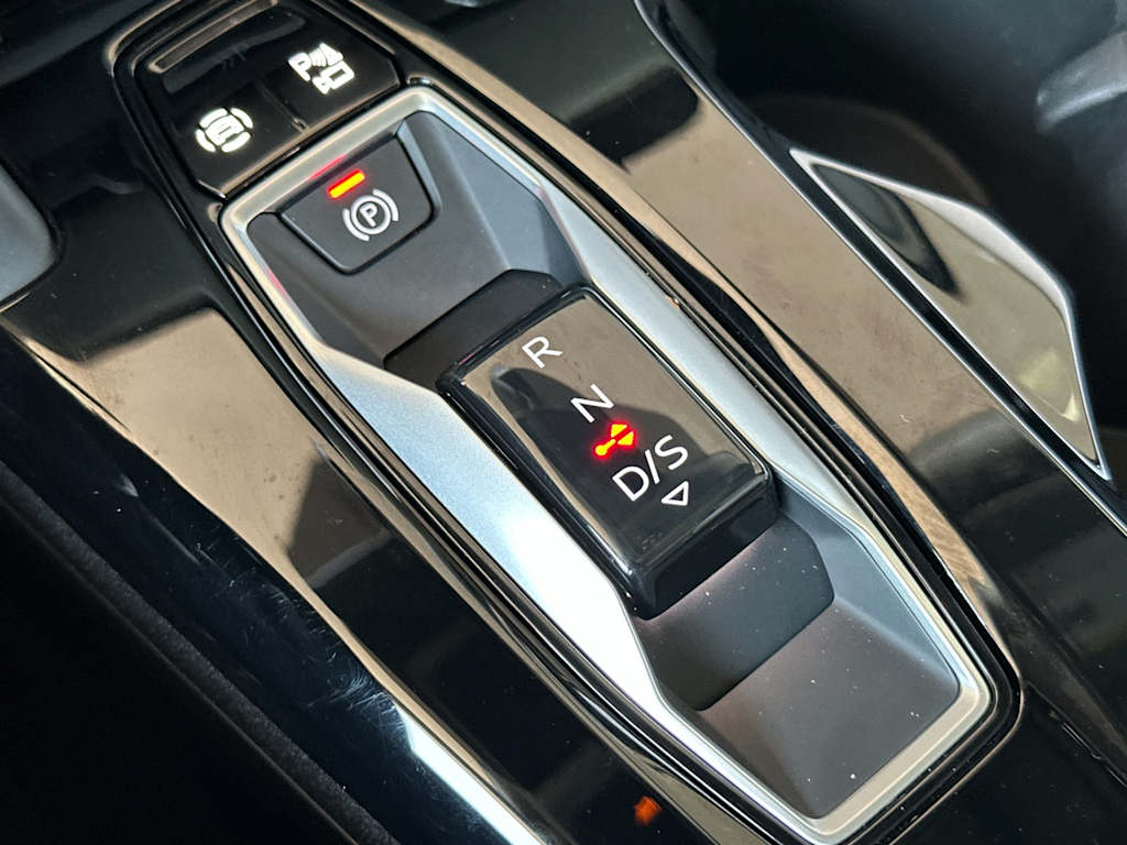 Thumbnail: 2025 Audi Q5 - 13