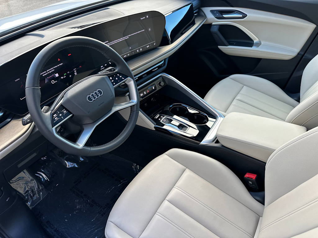 Thumbnail: 2025 Audi Q5 - 8