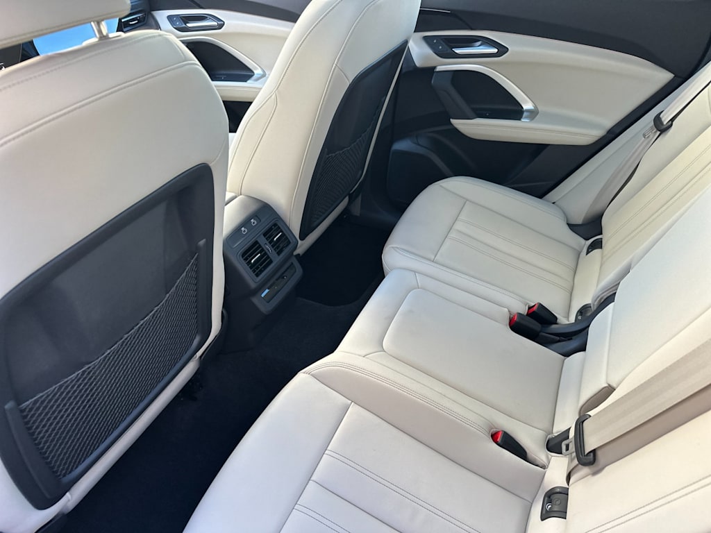 Thumbnail: 2025 Audi Q5 - 10