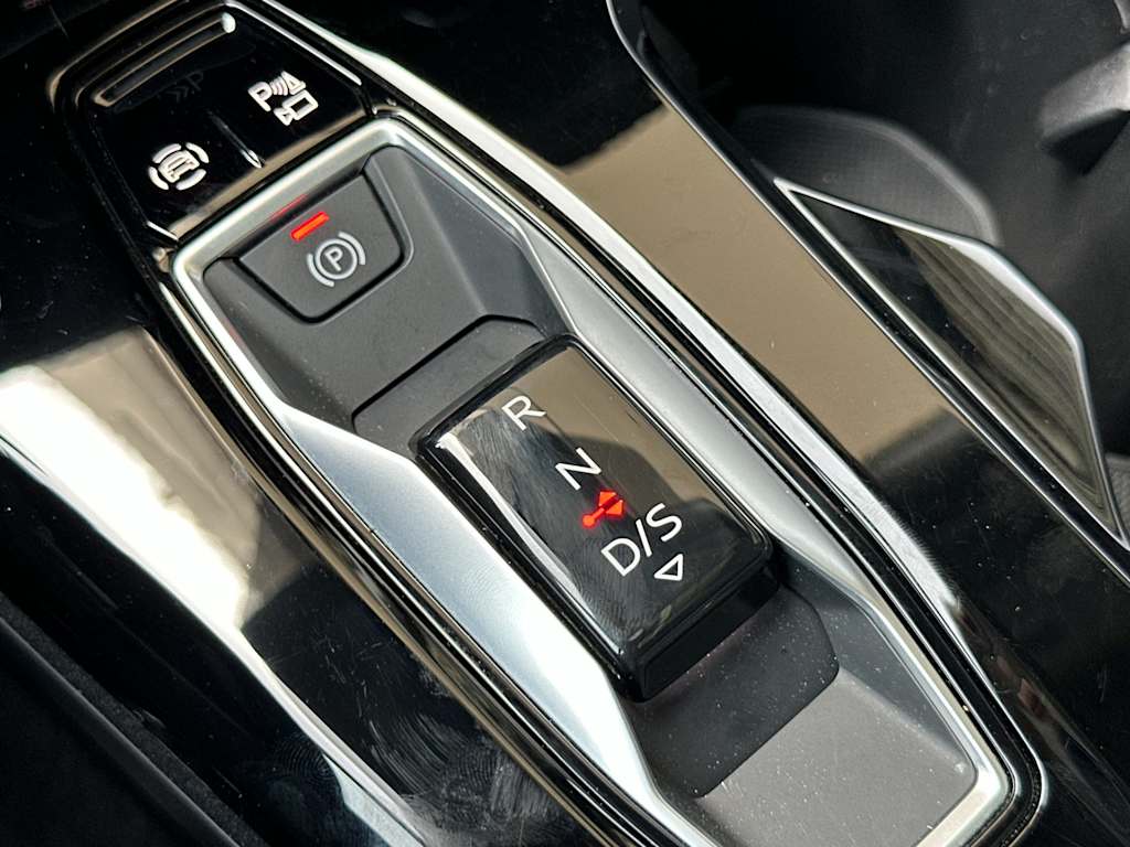 Thumbnail: 2025 Audi Q5 - 13