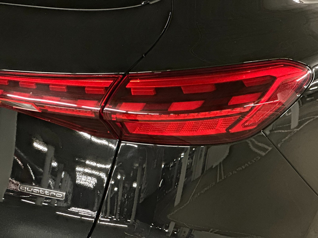 Thumbnail: 2025 Audi Q5 - 29