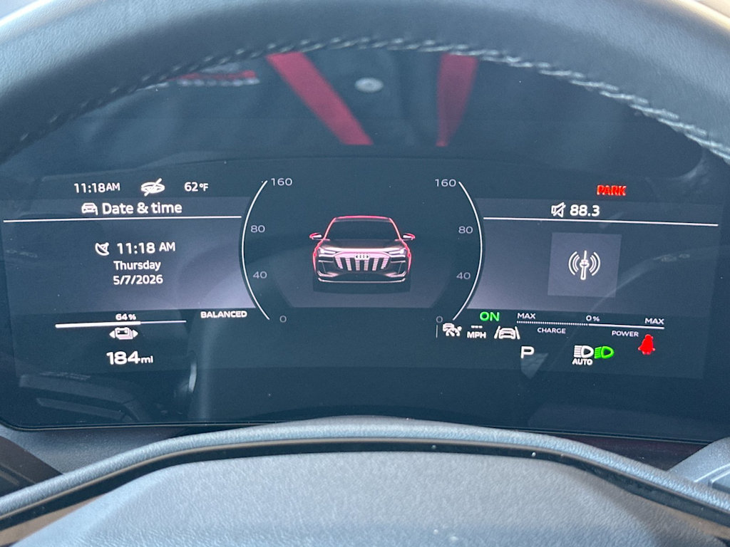 Thumbnail: 2025 Audi Q6 e-tron - 13