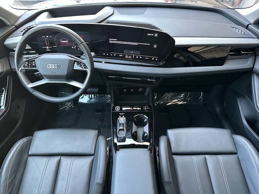 Thumbnail: 2025 Audi Q6 e-tron - 2