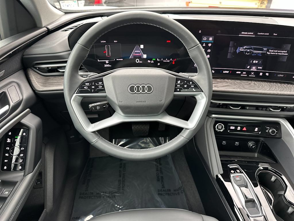 Thumbnail: 2025 Audi Q5 - 10