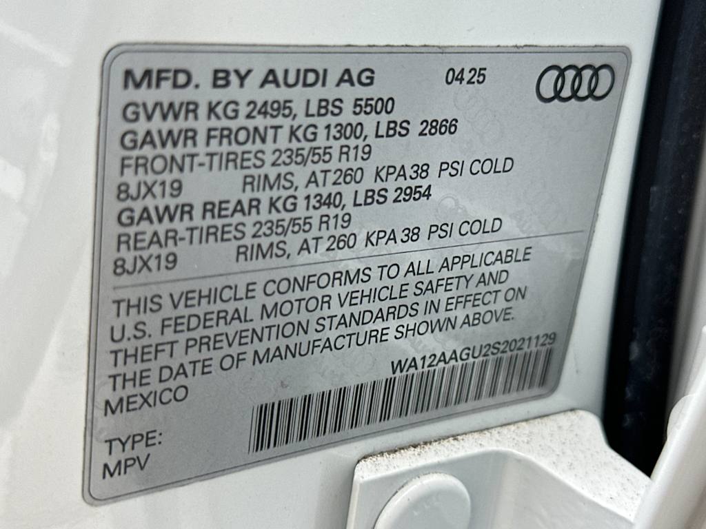 Thumbnail: 2025 Audi Q5 - 17