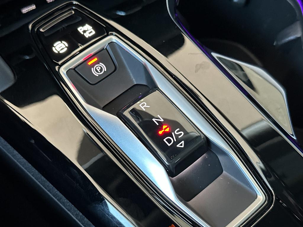 Thumbnail: 2025 Audi Q5 - 13