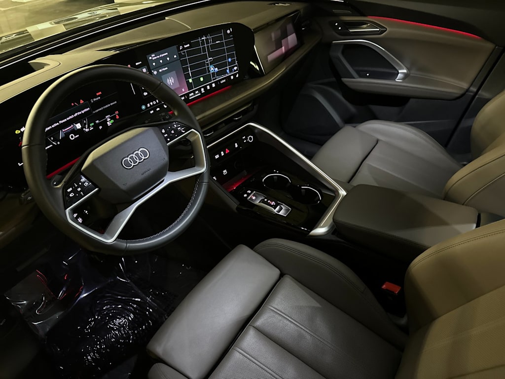 Thumbnail: 2025 Audi Q5 - 8