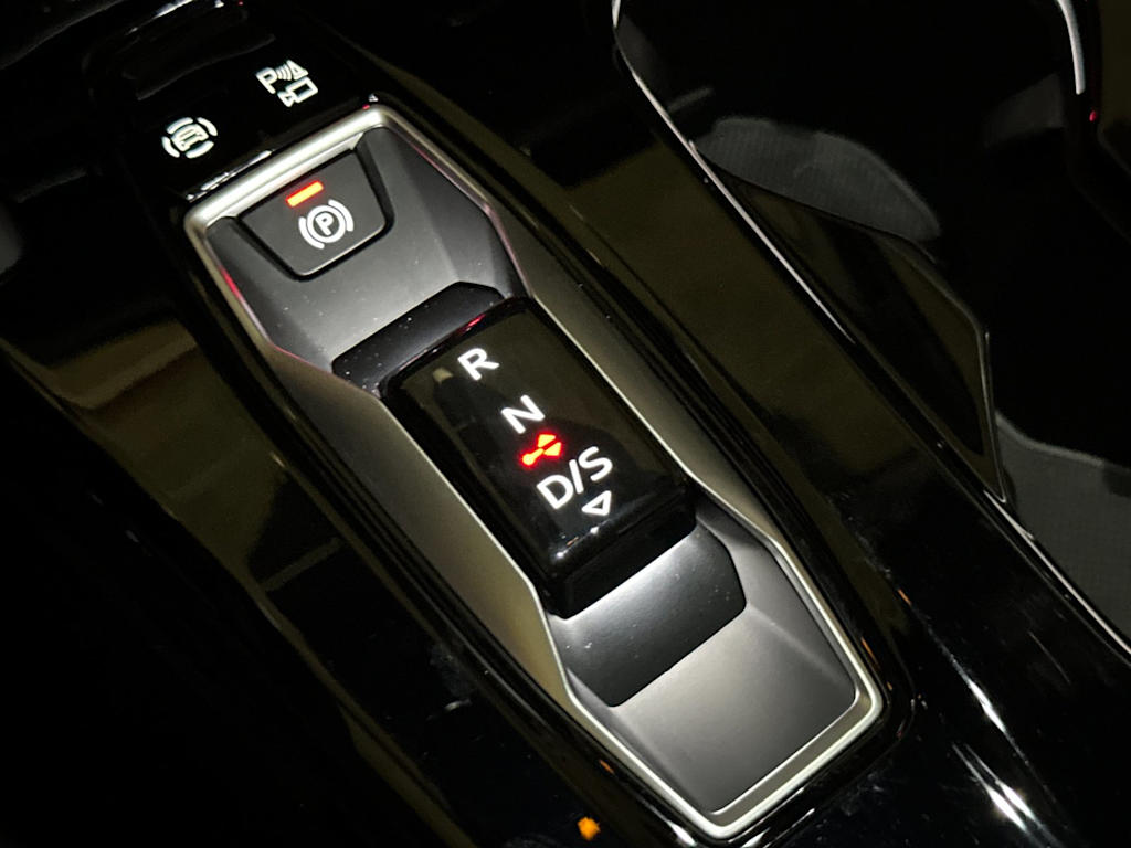 Thumbnail: 2025 Audi Q5 - 13