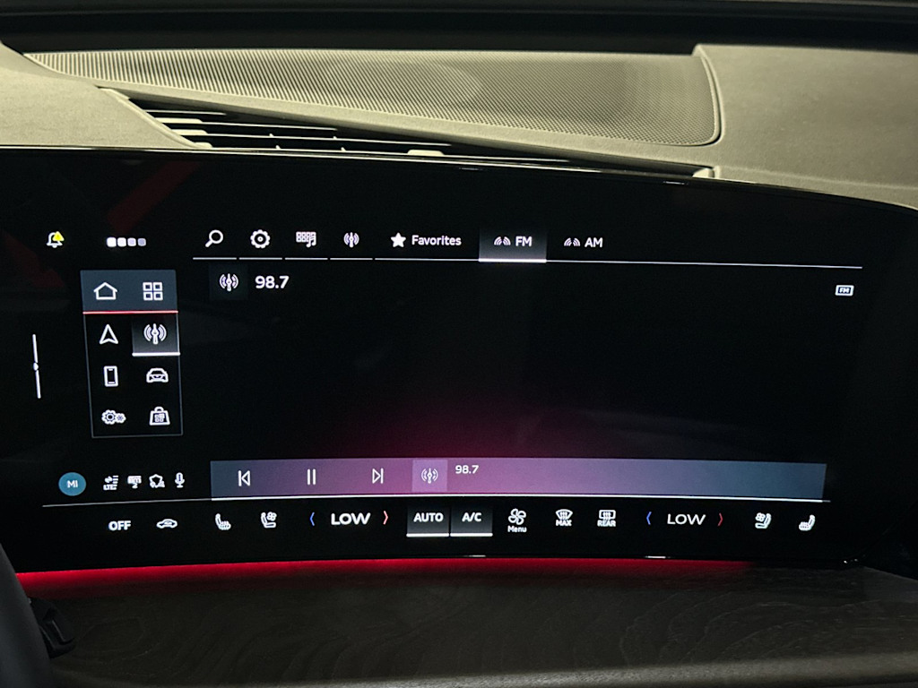 Thumbnail: 2025 Audi Q5 - 12