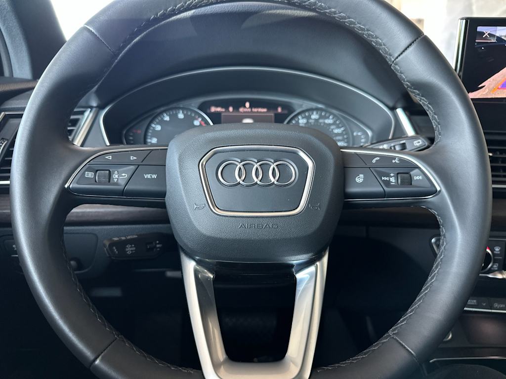 Thumbnail: 2023 Audi Q5 - 26
