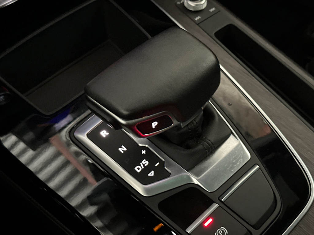Thumbnail: 2023 Audi Q5 - 13
