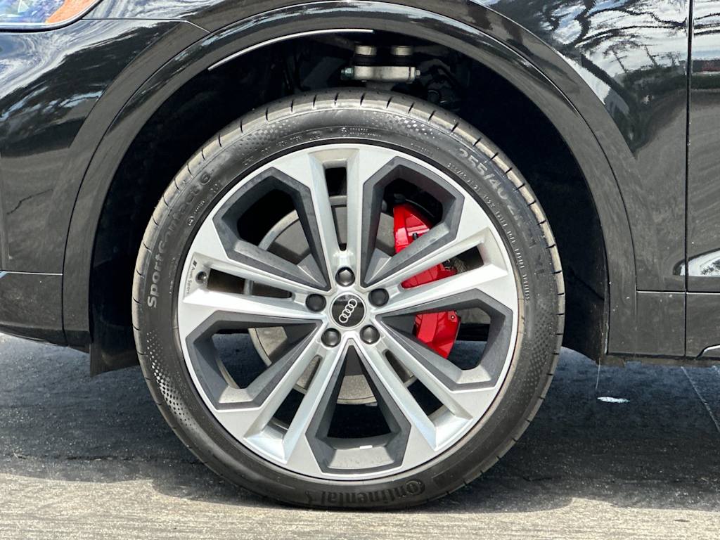 Thumbnail: 2025 Audi Q5 - 7