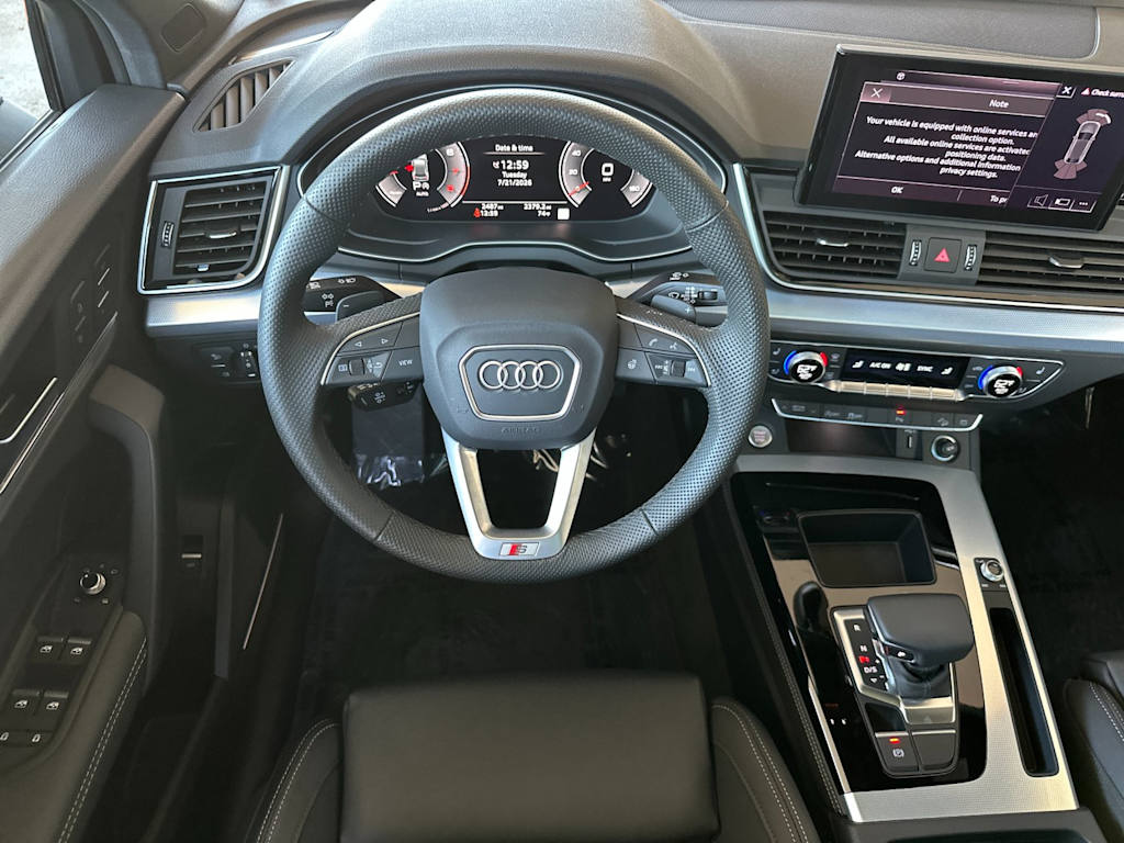 Thumbnail: 2025 Audi Q5 - 10