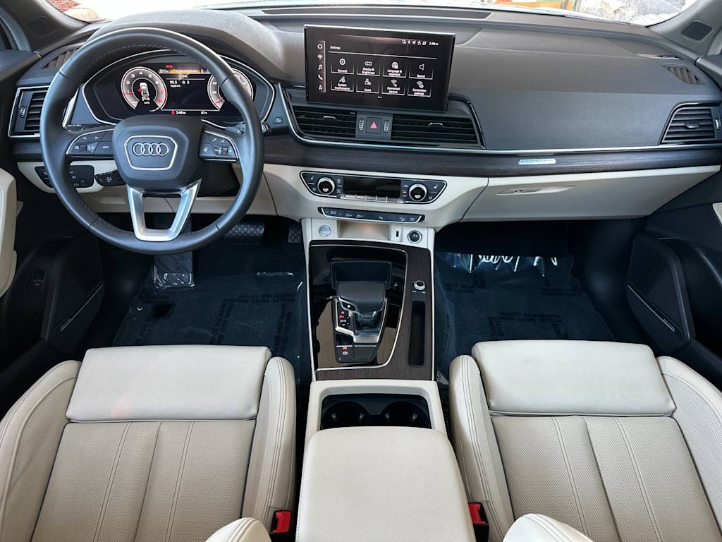 Thumbnail: 2023 Audi Q5 - 2