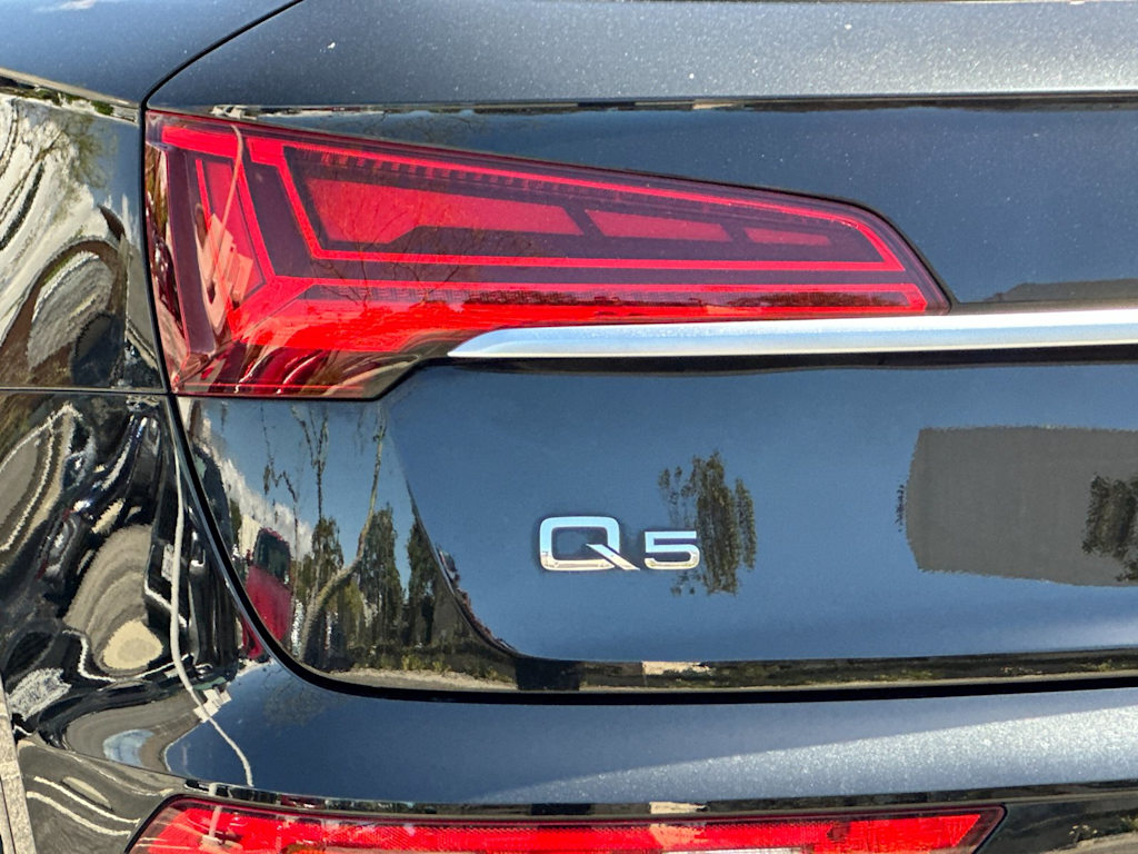 Thumbnail: 2023 Audi Q5 - 28