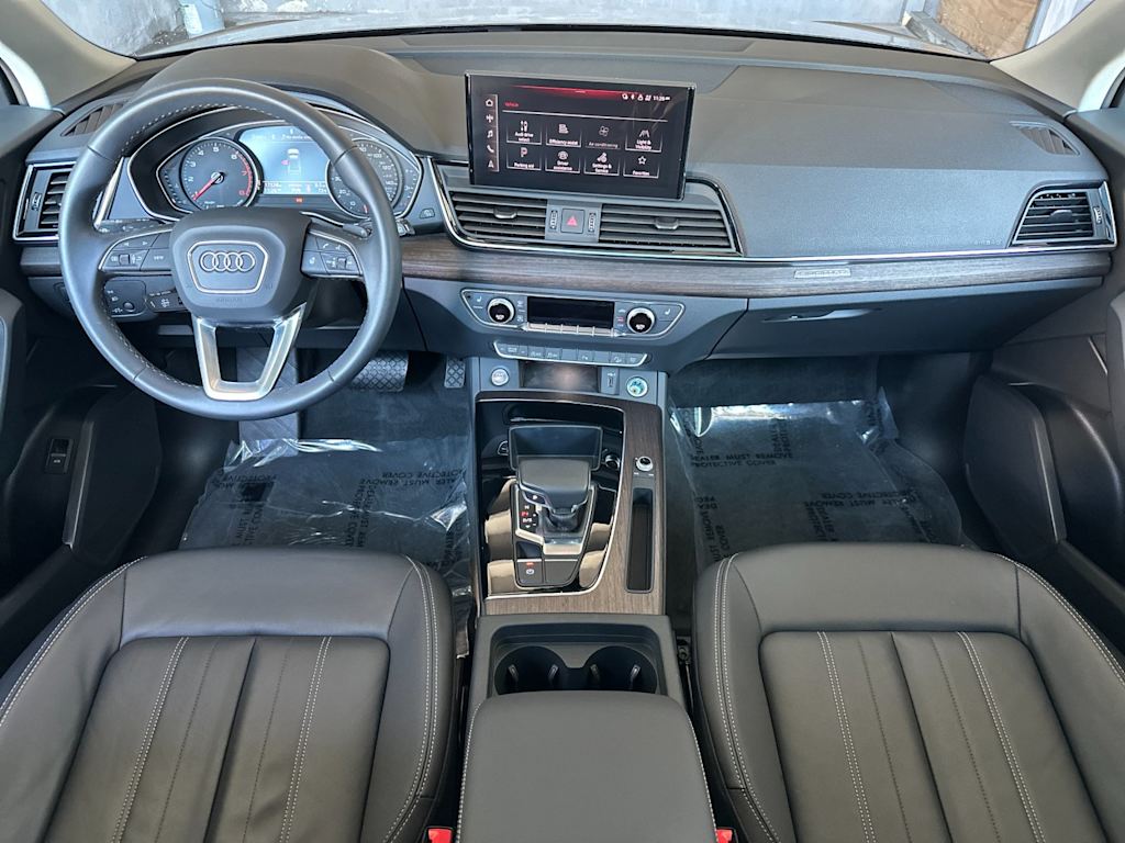 Thumbnail: 2023 Audi Q5 - 2