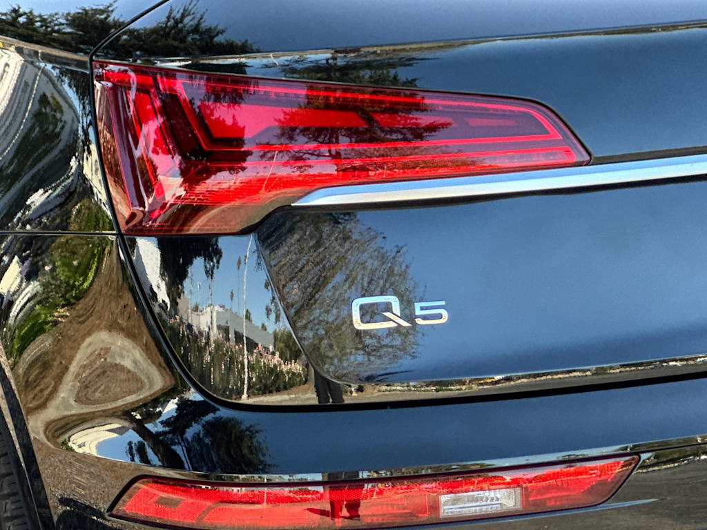 Thumbnail: 2023 Audi Q5 - 28