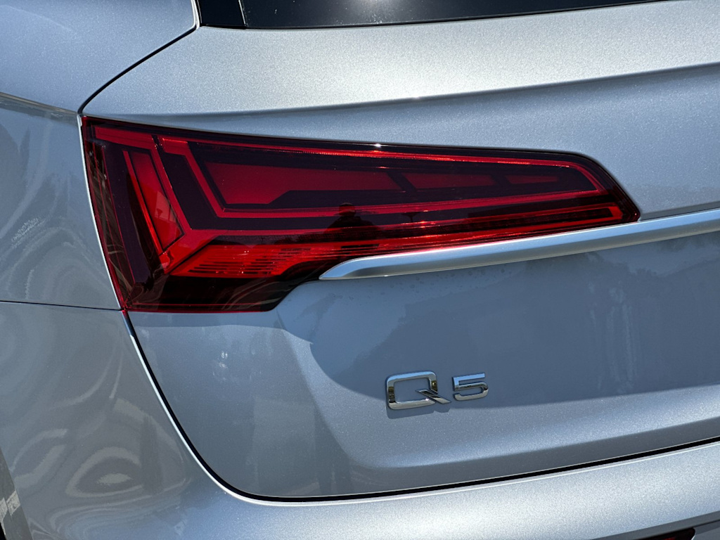 Thumbnail: 2024 Audi Q5 - 28