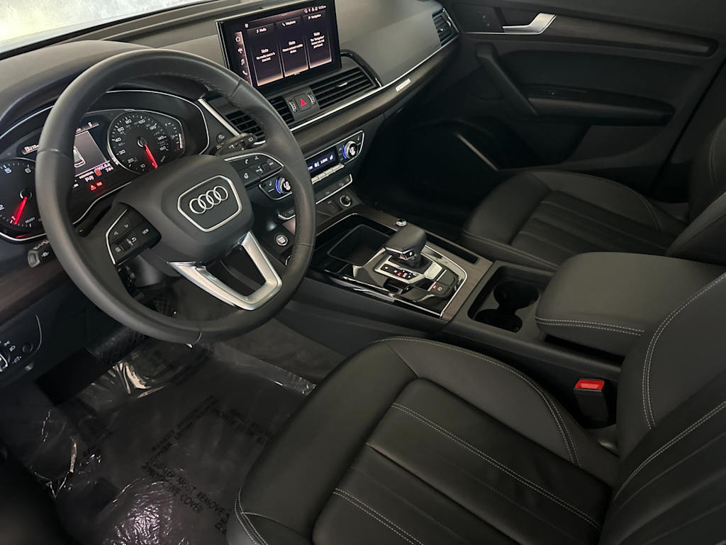 Thumbnail: 2024 Audi Q5 - 8