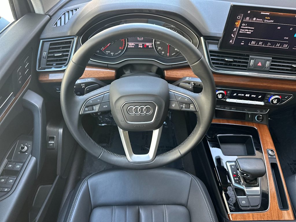 Thumbnail: 2023 Audi Q5 - 8