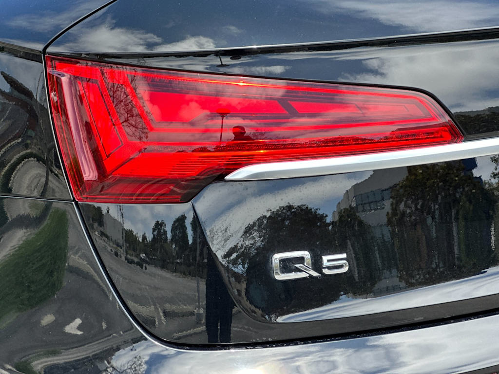 Thumbnail: 2023 Audi Q5 - 28