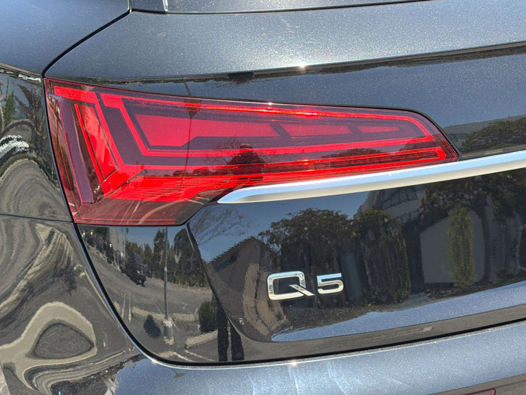 Thumbnail: 2023 Audi Q5 - 28