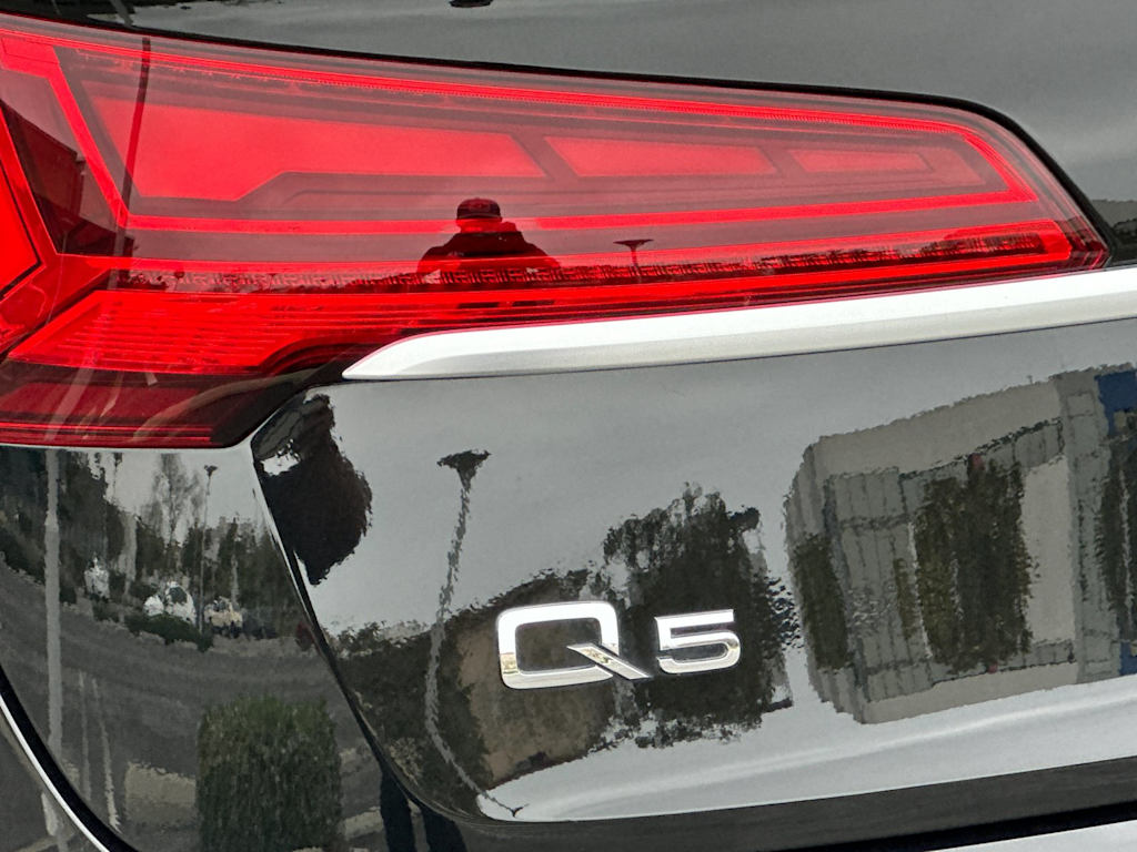Thumbnail: 2023 Audi Q5 - 28