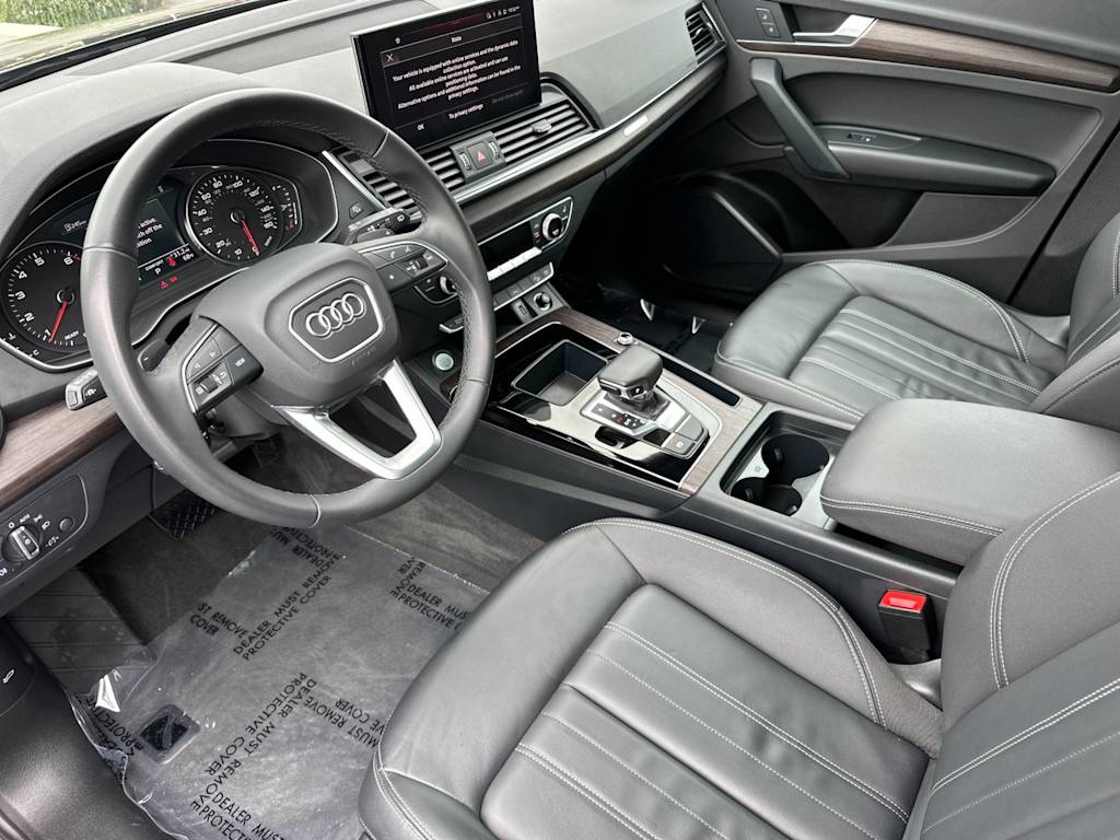 Thumbnail: 2023 Audi Q5 - 8