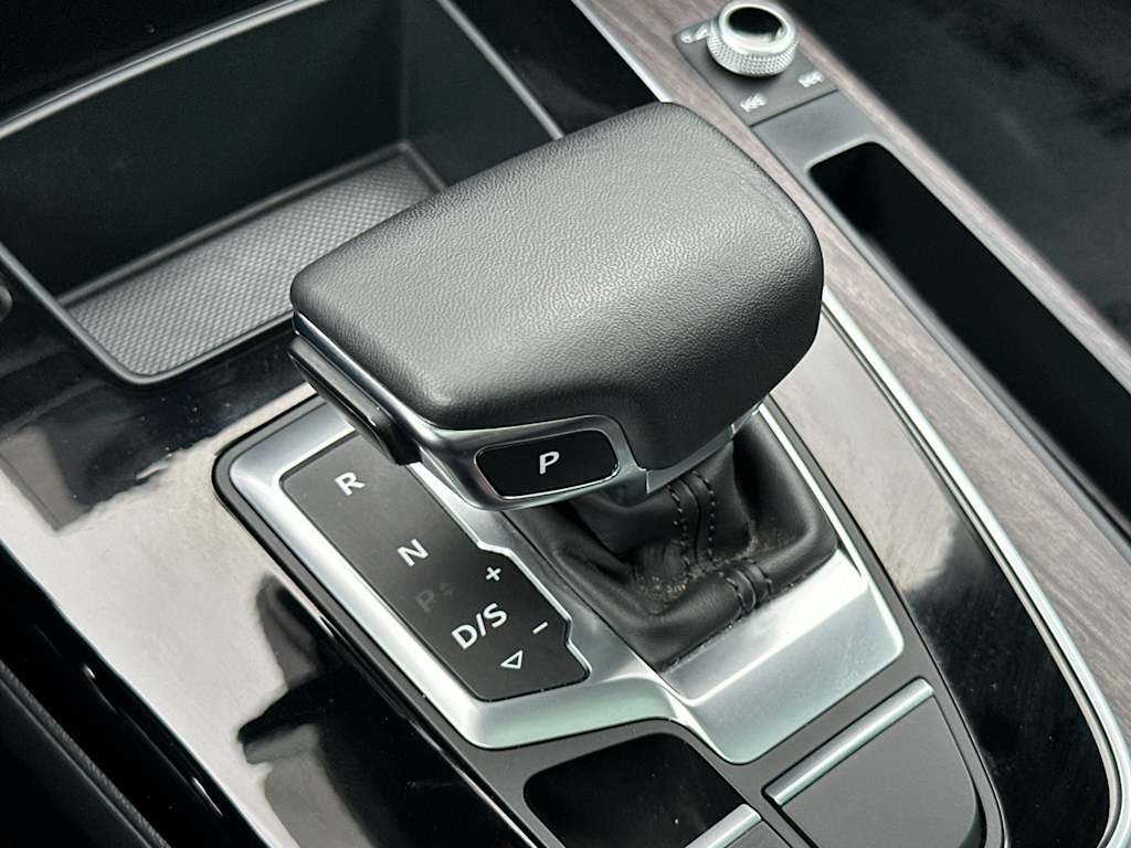 Thumbnail: 2023 Audi Q5 - 13