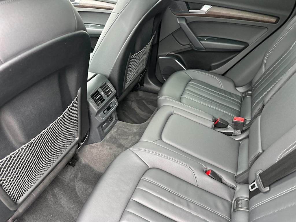 Thumbnail: 2023 Audi Q5 - 9