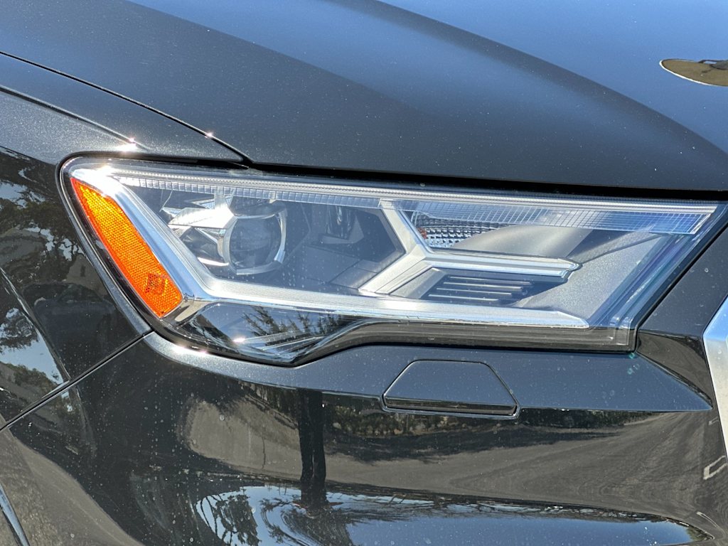 Thumbnail: 2023 Audi Q7 - 30