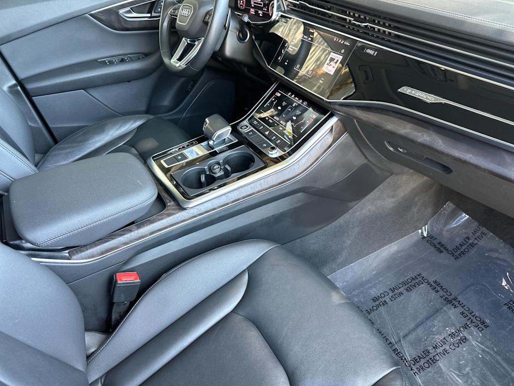 Thumbnail: 2023 Audi Q7 - 12