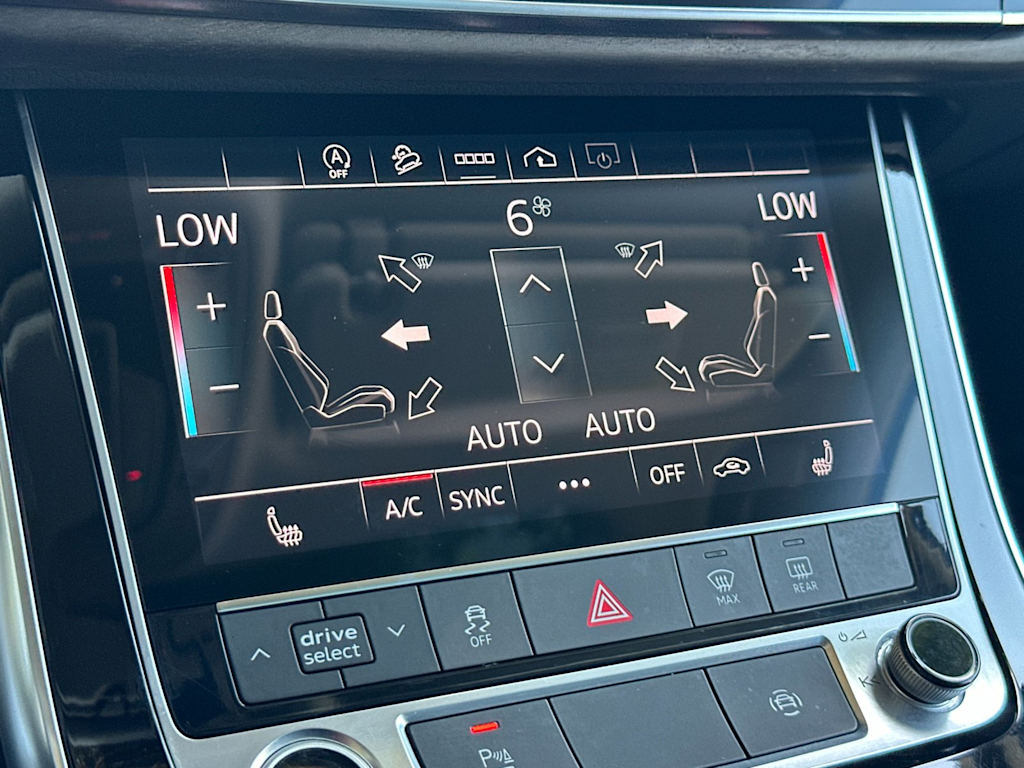 Thumbnail: 2023 Audi Q7 - 26