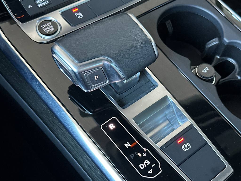 Thumbnail: 2023 Audi Q7 - 13