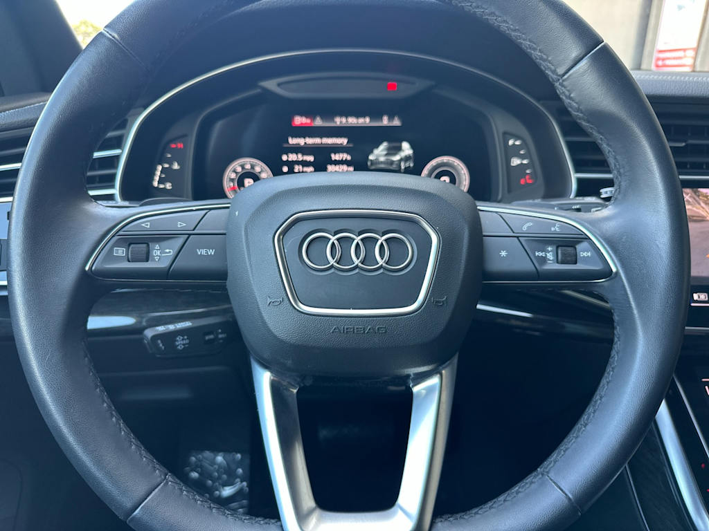 Thumbnail: 2023 Audi Q7 - 27