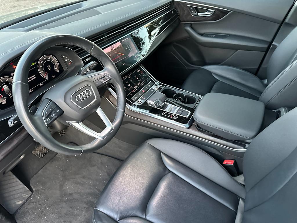 Thumbnail: 2023 Audi Q7 - 8