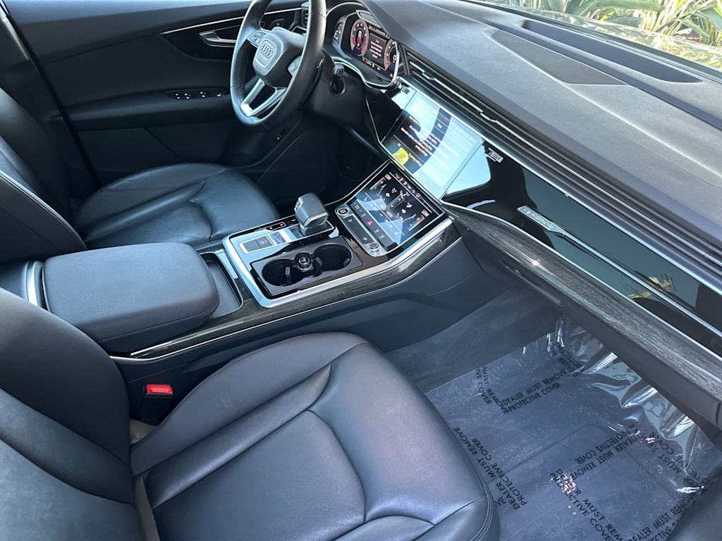 Thumbnail: 2022 Audi Q7 - 10