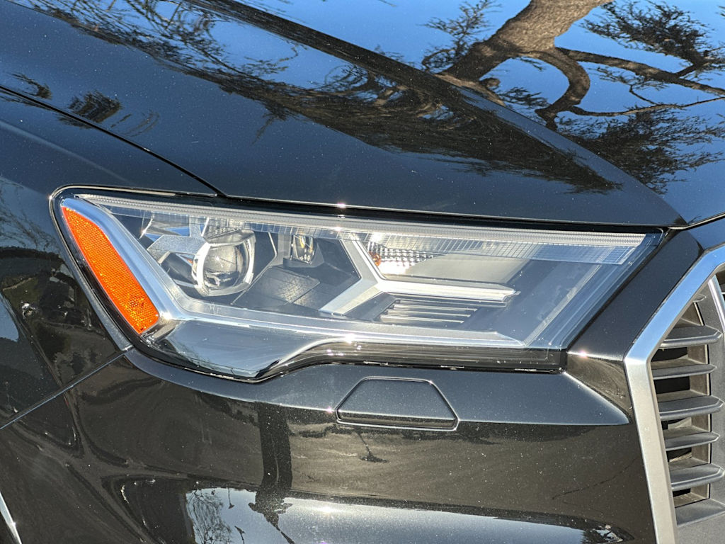 Thumbnail: 2022 Audi Q7 - 30